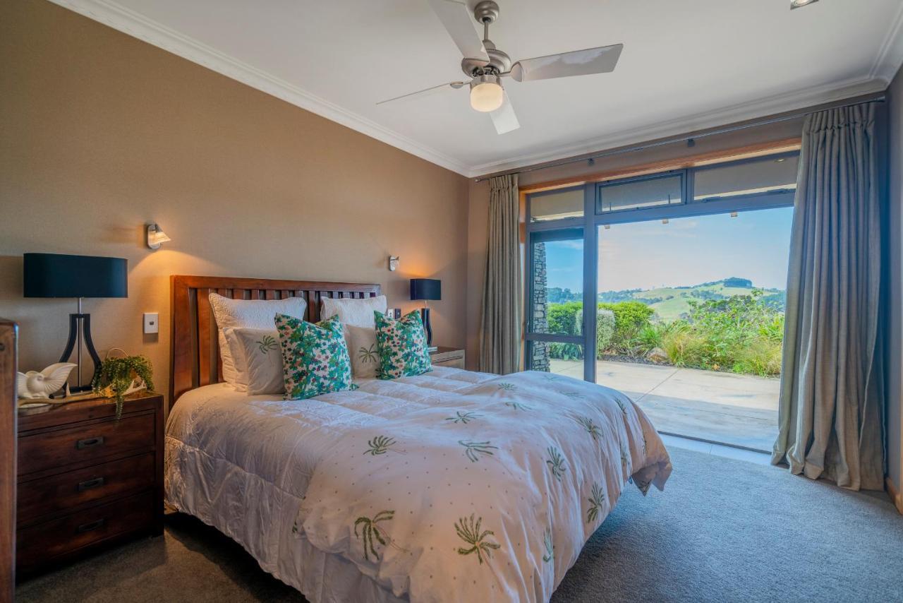 Luxury Country Retreat Apartment Cooks Beach Bagian luar foto